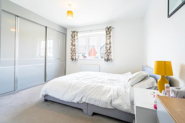 40, Dataller Drive, Newcastle Upon Tyne photo 4
