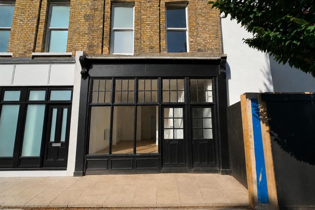 154 Royal College Street, London photo 2