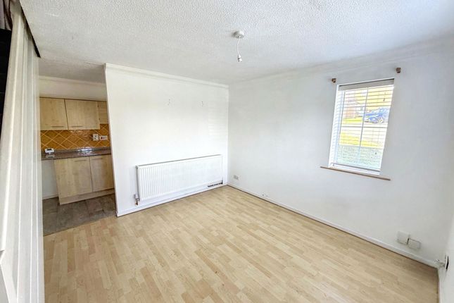 11, Brundall Close, Stockton-on-Tees photo 2