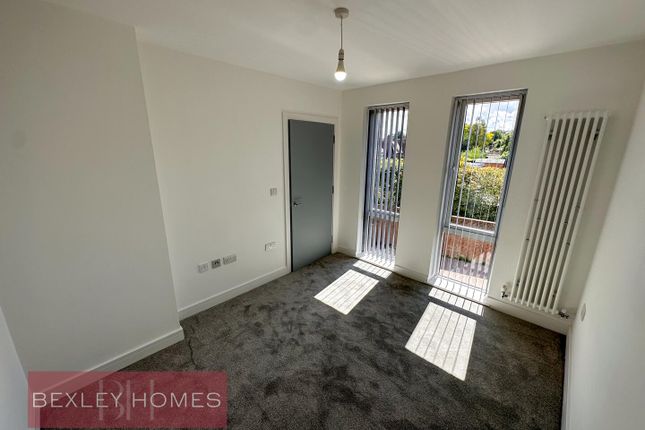 Flat 13, Springhead Parkway, Northfleet photo 5