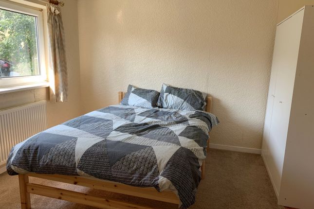 Thumbnail Room to rent in Bideford Square, Corby