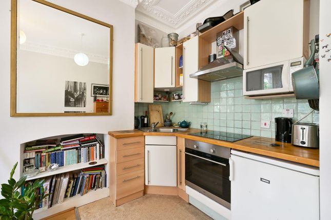 Ground Floor Flat, 36, Brecknock Road, London photo 4