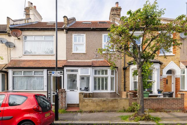Thumbnail Property to rent in Lancaster Road, London