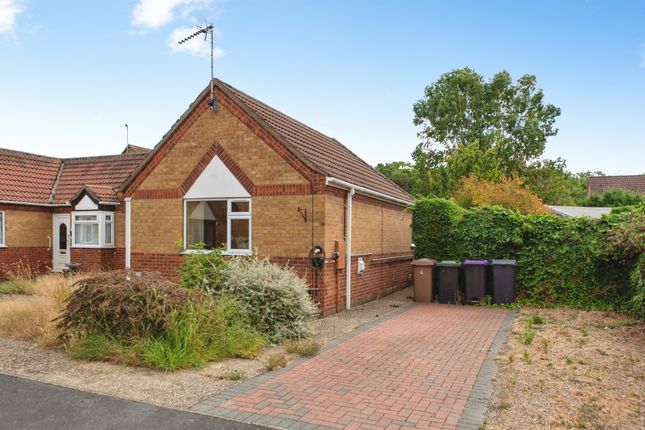 2-bed house on 9, Smeeton Court, Sleaford, £90,000