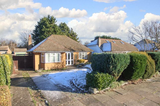 3-bed bungalow on 63, Grove Park, Tring, £650,000