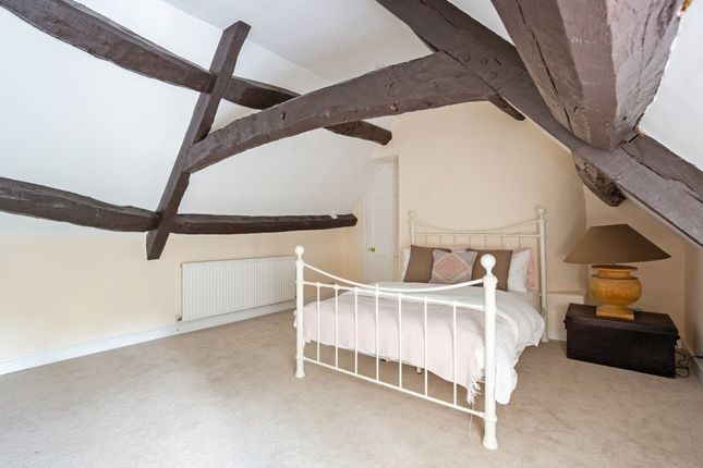 Baunton Mill Hous...