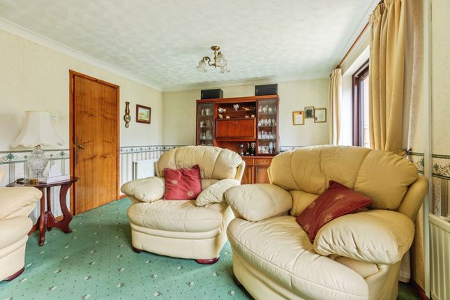 42, Burgh Meadows, Lancashire photo 3