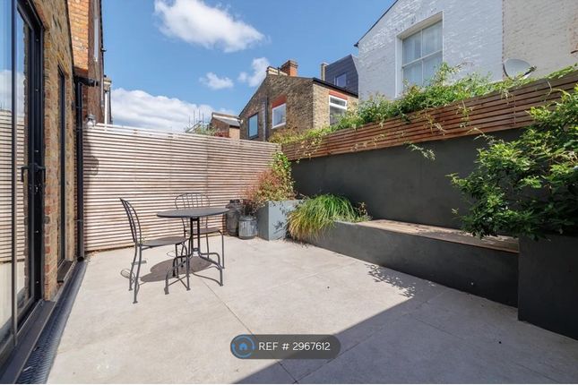 Lindrop St, London photo 4