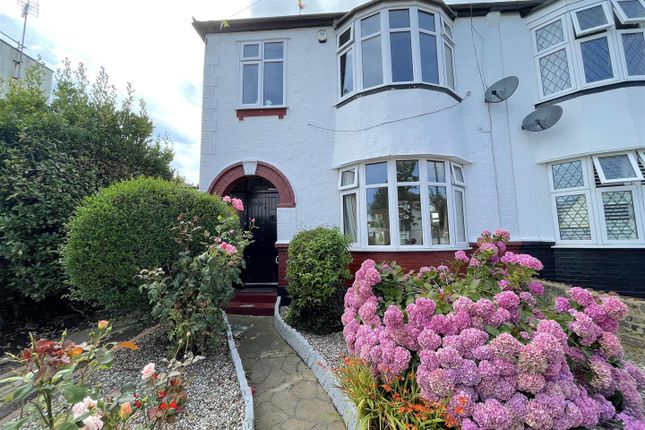 Thumbnail Semi-detached house to rent in Cricketfield Grove, Leigh-On-Sea