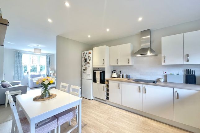 46 Philip Taylor Drive, Crewe photo 2