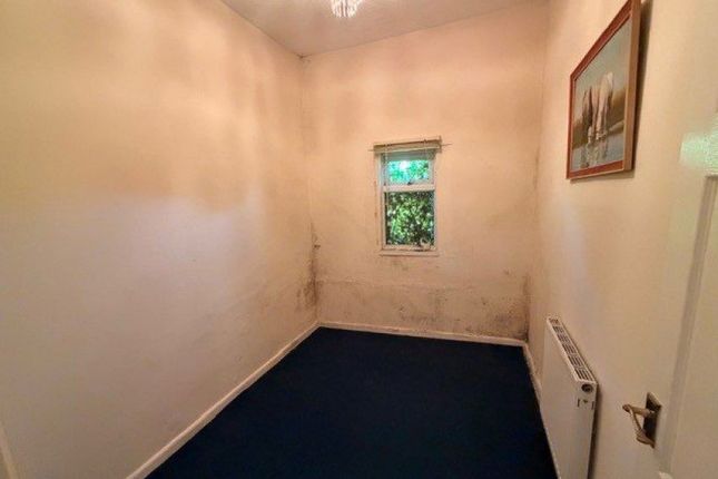 611, Bolton Road, Wigan photo 5