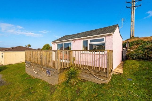 2-bed house on F68 Chy An Towan, Riviere Towans, Hayle, £210,000