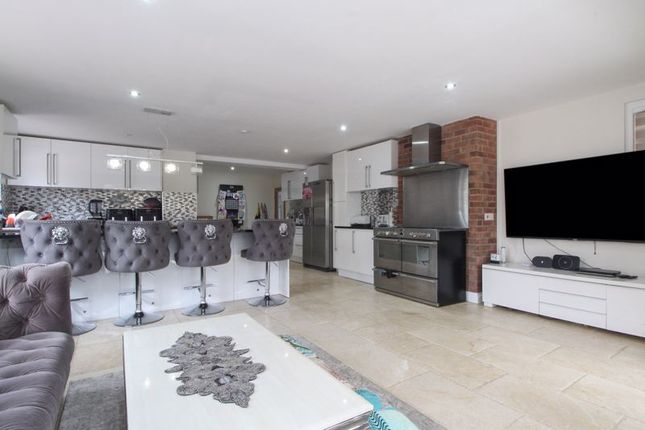 Kitchen/Family Room