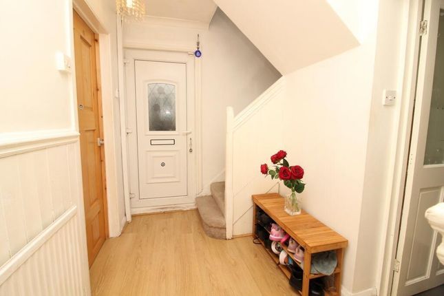 17, South Close, Dagenham, South Close, Dagenham, Dagenham photo 4