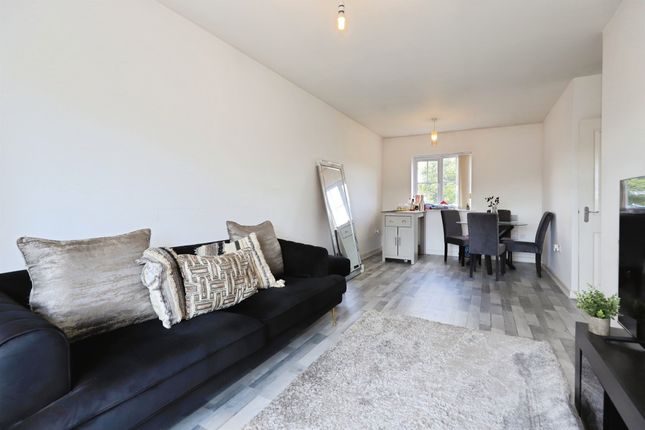 53, Purcell Road, Wolverhampton photo 4