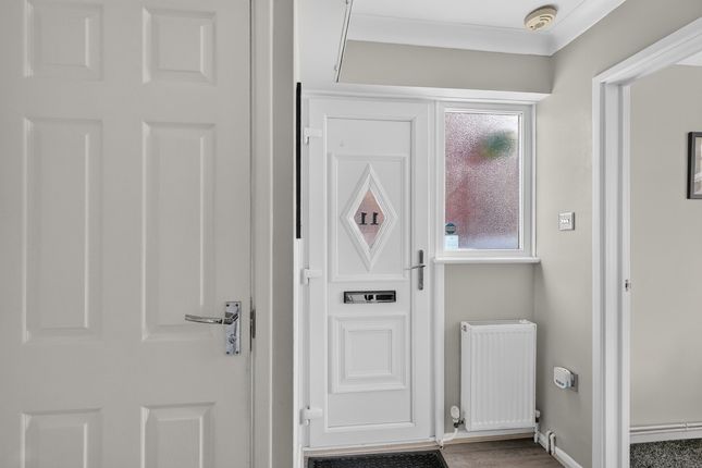 11, Bradley Avenue, Essex photo 4