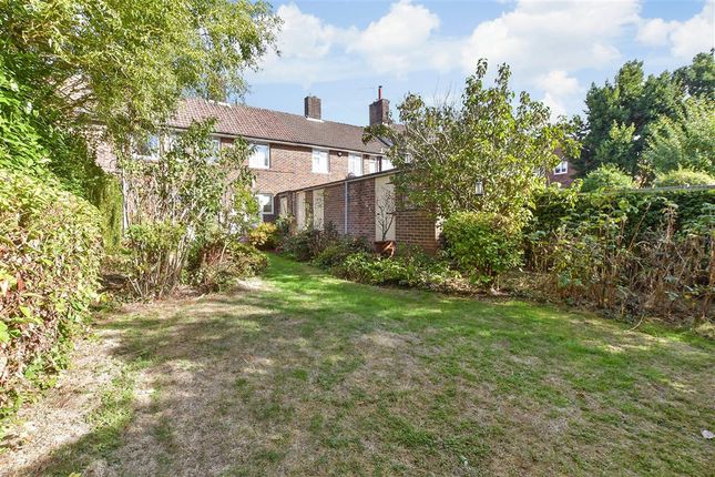 Ewhurst Close West Green, Crawley photo 2