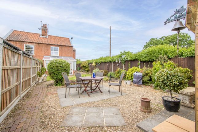 Cottage for sale in New Road, Acle, Norwich