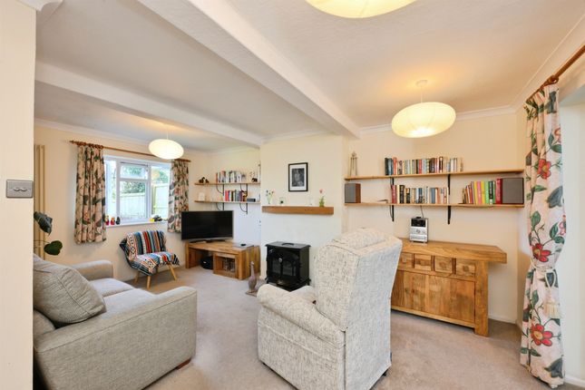 24, Windmill Way, MUCH HADHAM photo 2
