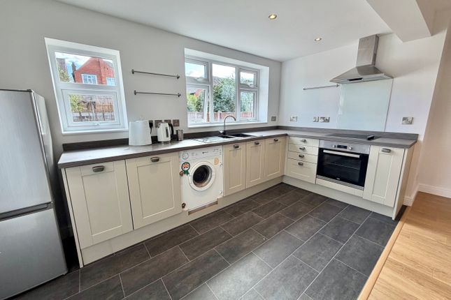 8, Greenwich Avenue, NOTTINGHAM photo 3