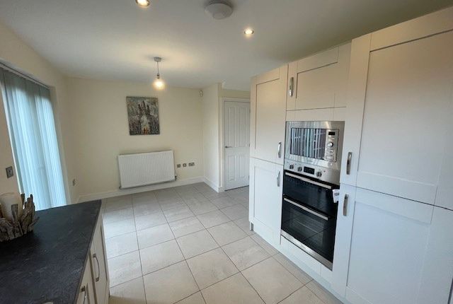 Town house to rent in Kingsway Boulevard, Derby