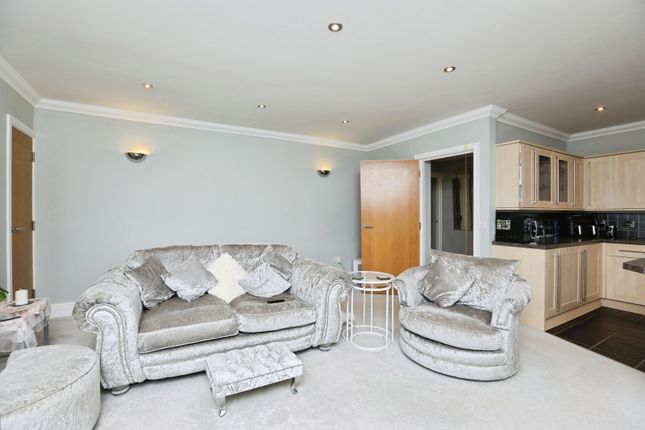 7 Windmill Court,, Broadway, Kent photo 4