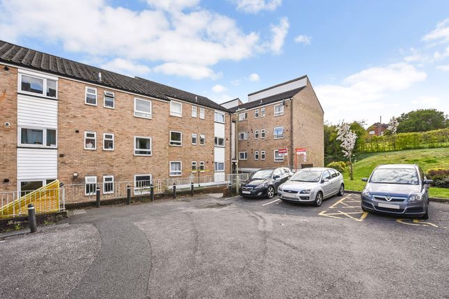 Flat to rent in Woolford Close, Stanmore, Winchester