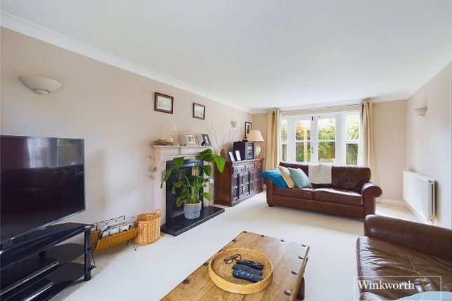 Detached house to rent in Anthian Close, Woodley, Reading, Berkshire