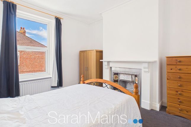53 Robson Street, Gateshead photo 4