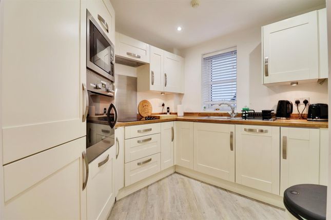 Apartment 32, Adlington House, High Street, Newcastle photo 3