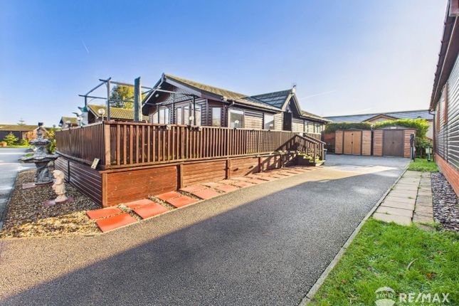2-bed caravan on Lodge 39, New Hall Lodge Park, Low Road, Dovercourt, £165,000