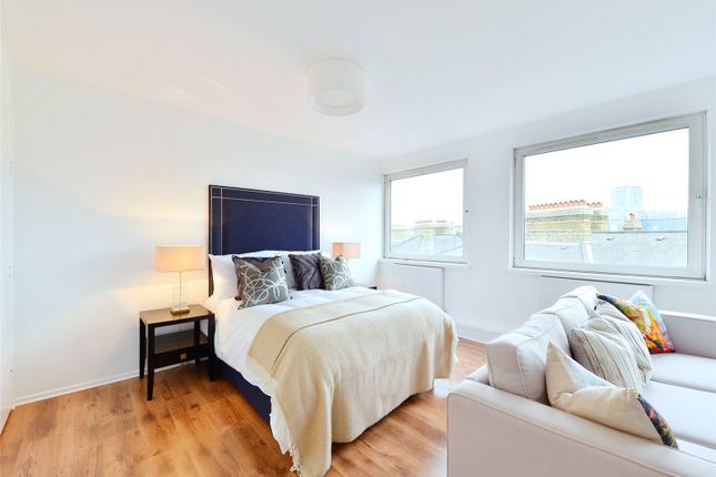 Flat 26,, Luke House, Westminster photo 3