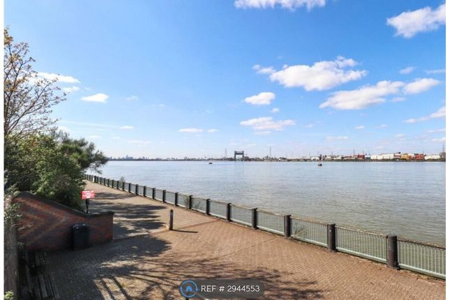Greenhaven Drive, London photo 2