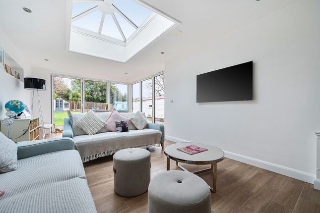 28, Marshall Avenue, West Sussex photo 2