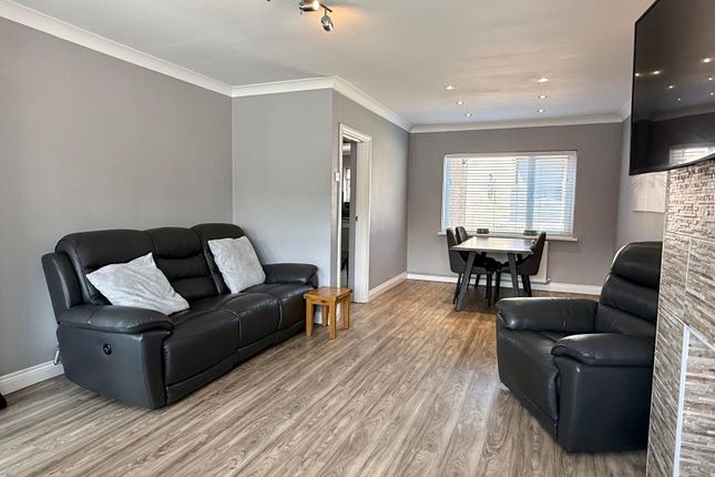 46, Dylan Road, Swansea photo 3