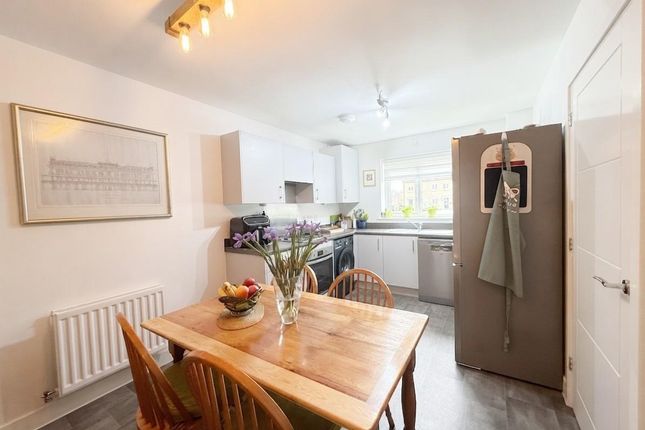 48, Chestnut Drive, York photo 3