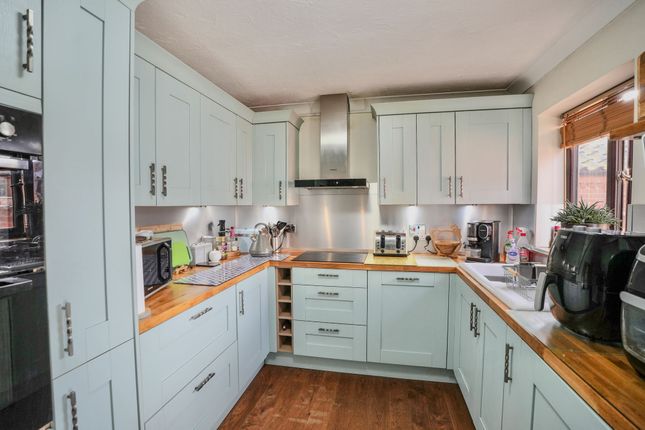 52c Crossdale Street, Cromer photo 2