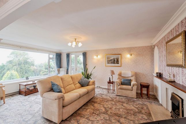 Silvertrees, Martlet Road, Minehead photo 4