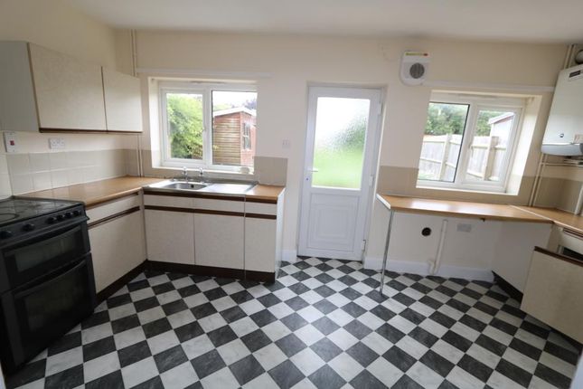 3, Nasmith Avenue, Corby photo 3