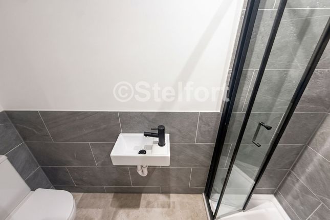 Second Floor Front Studio, 78B Raleigh Road, London photo 4