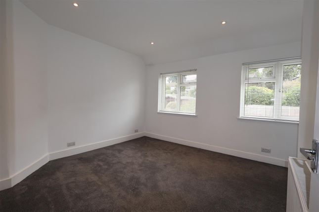 18, Sunnyhill Road, Hemel Hempstead photo 5
