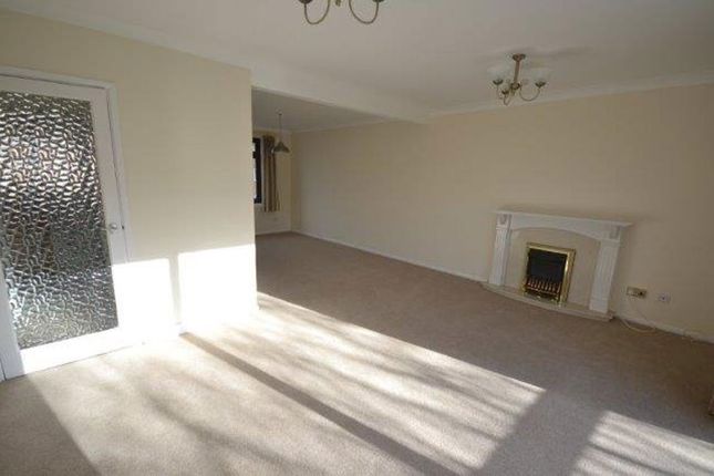 4, Dukes Drive, Leicester photo 5