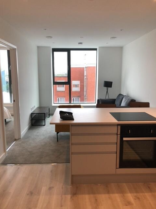 Flat to rent in No. 1 Old Trafford, 4 Wharf End, Manchester