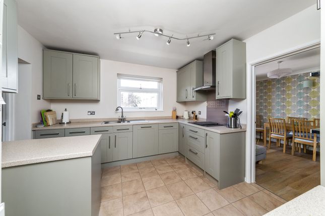 4 Hendred Way, Abingdon photo 3