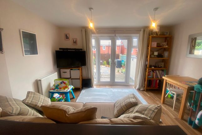 6 Hovey Close, Sandbach photo 2