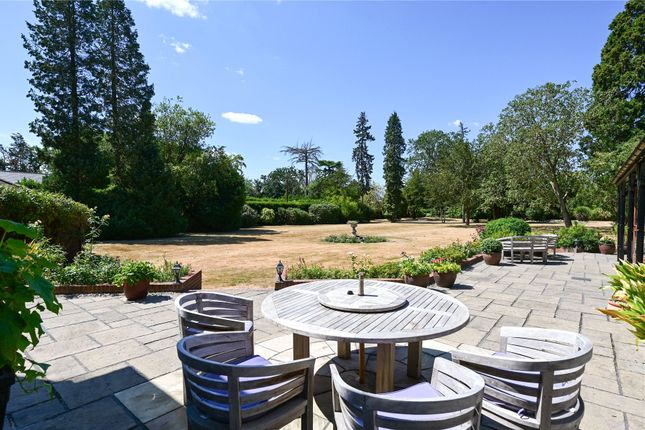 Greenfield Hall, 165, Ashford Road, Surrey photo 4