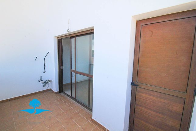 Apartment for sale in Casarabonela, Malaga, Spain
