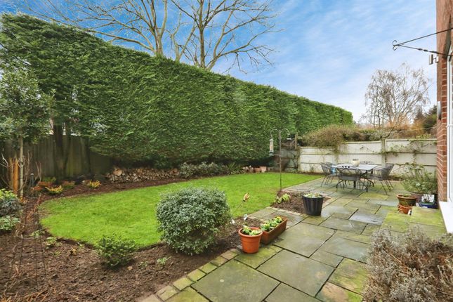22, Lobelia Court, Sheffield photo 3