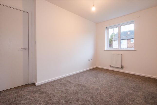 Semi-detached house to rent in Collingham Crescent, Nottingham