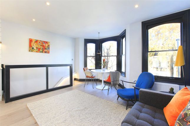 Flat for sale in Parma Crescent, Battersea, London